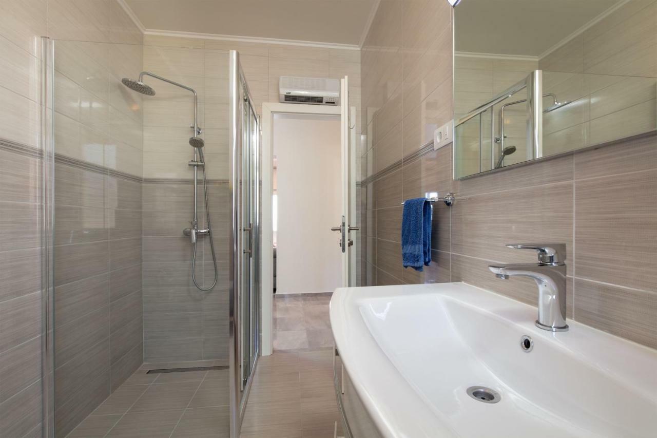 Luxury Apartment Nora Podstrana Dış mekan fotoğraf