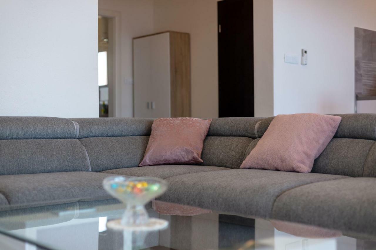 Luxury Apartment Nora Podstrana Dış mekan fotoğraf